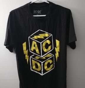 2021 brand new ACDC official t shirt Medium